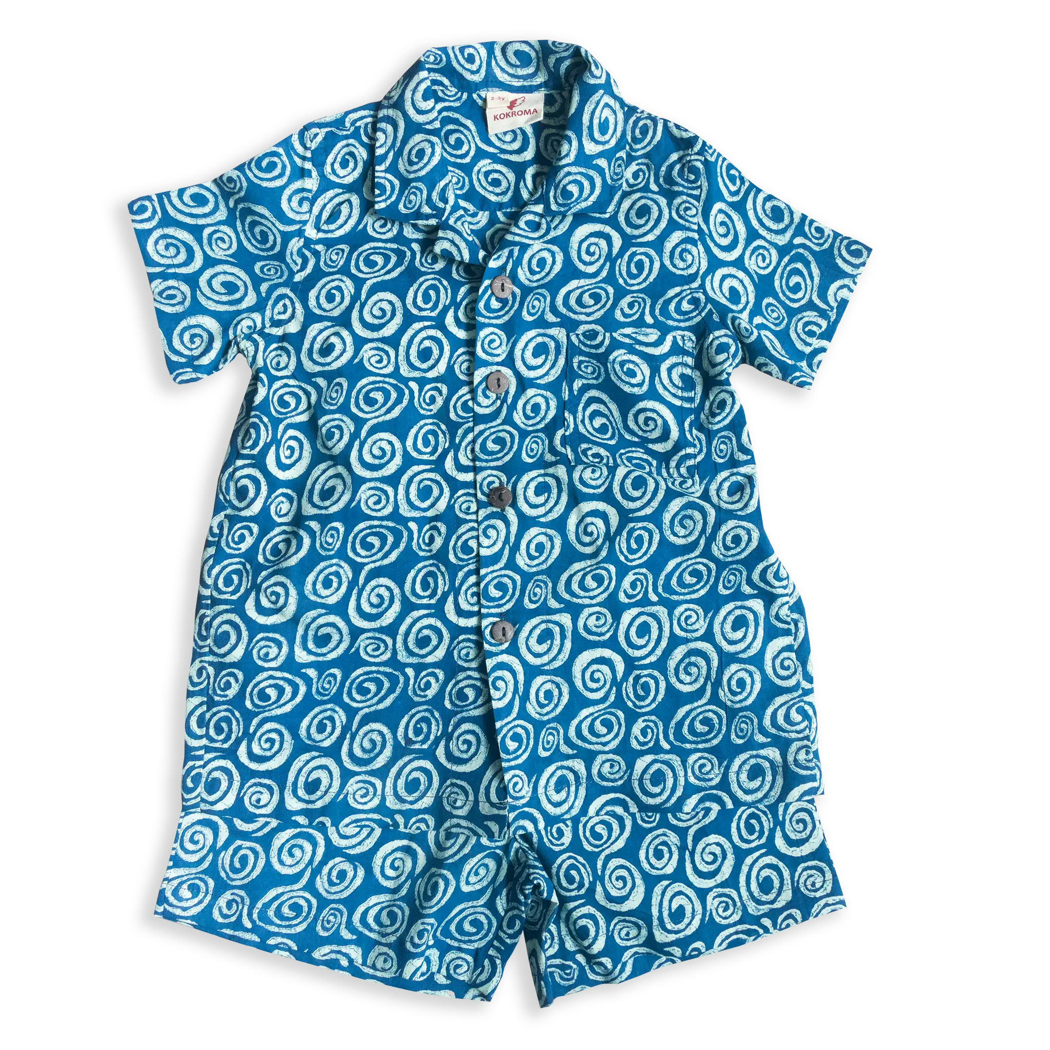 Made from 100% soft cotton, this super smart-casual ensemble includes a short-sleeve shirt and matching shorts, perfect for those sunny days.