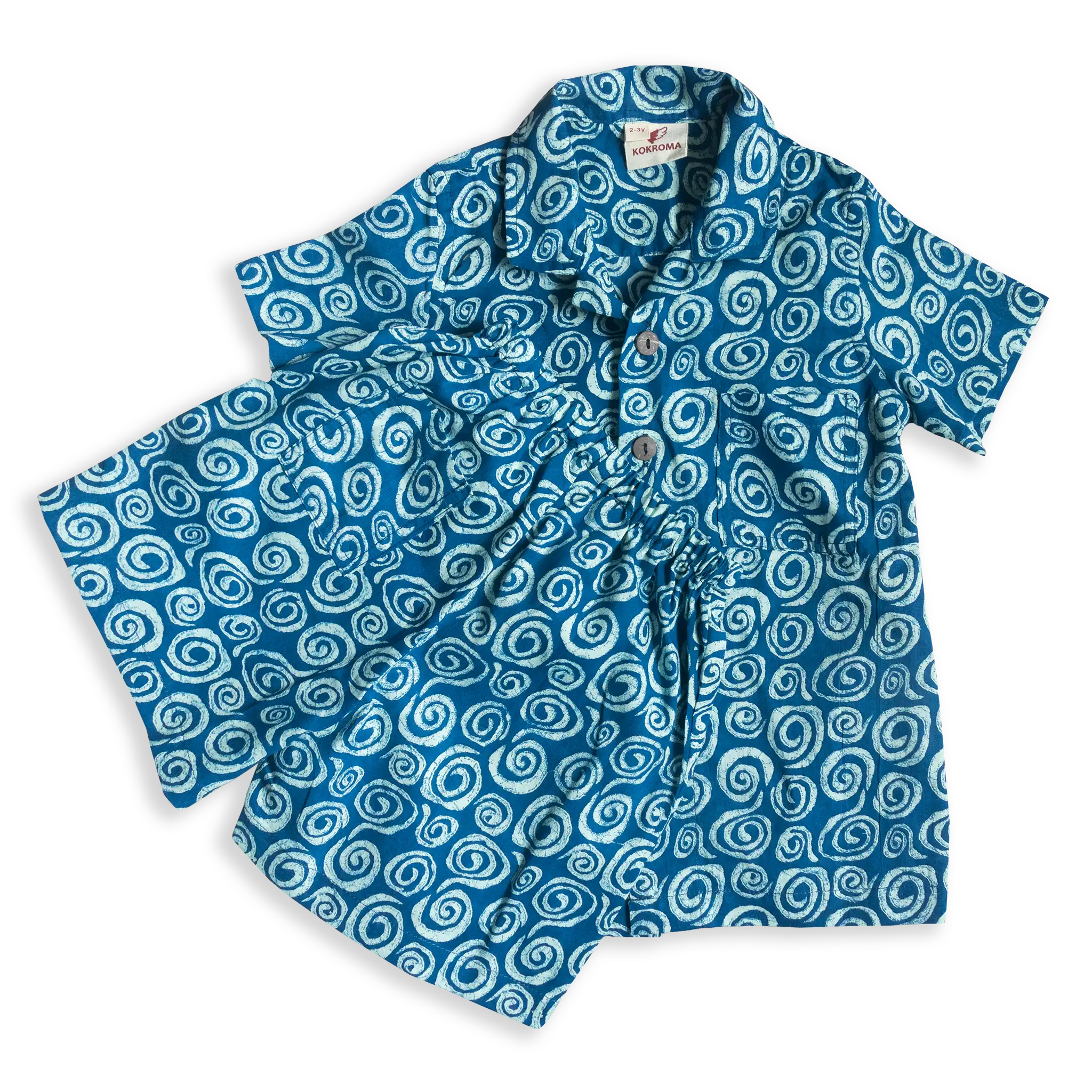 Made from 100% soft cotton, this super smart-casual ensemble includes a short-sleeve shirt and matching shorts, perfect for those sunny days.