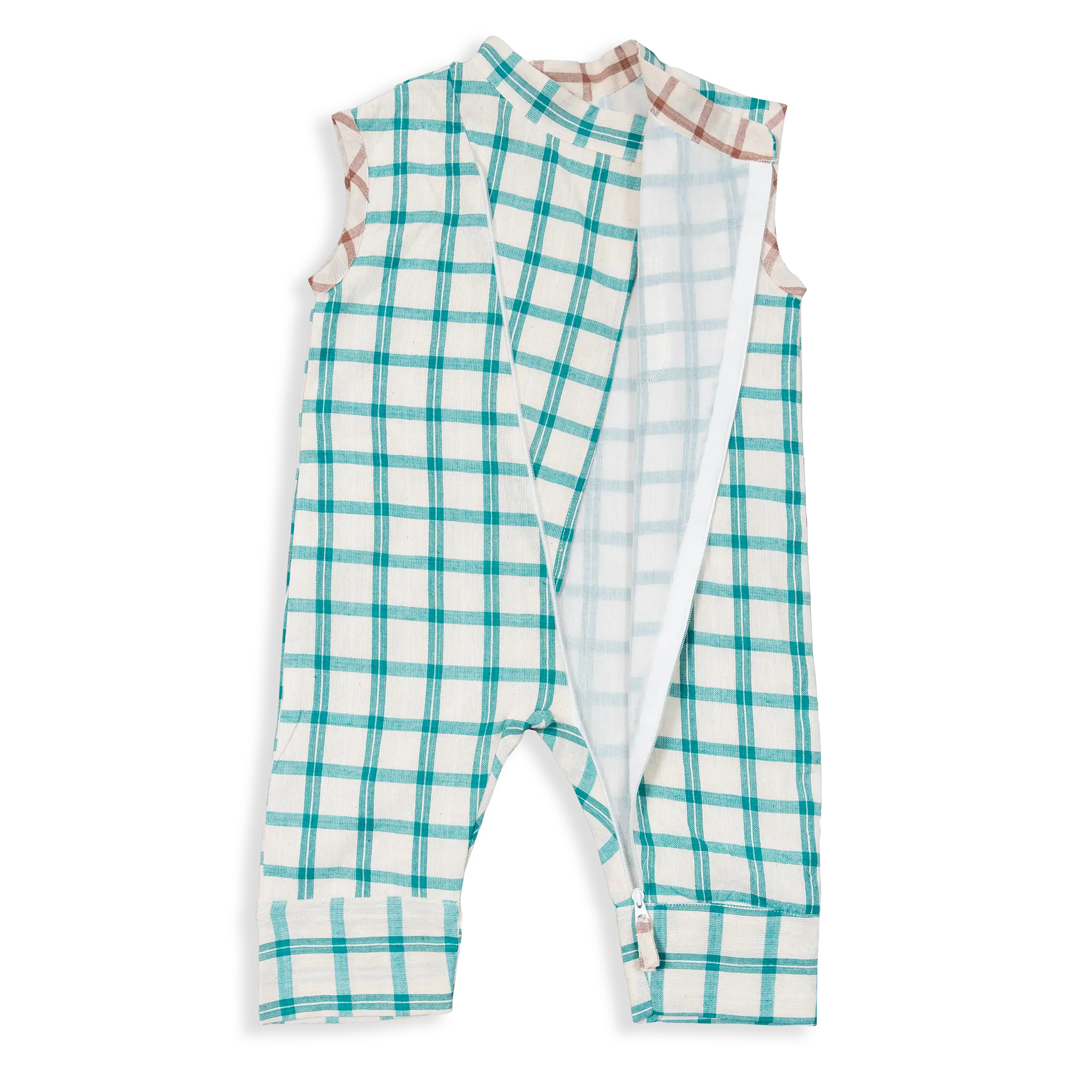 Sleeveless Summer Jumpsuit, made with 100% cotton and muslin weave inner layers for softness and breathability. With a convenient YKK zipper and side pockets, this jumpsuit offers a relaxed, comfortable fit for all occasions.